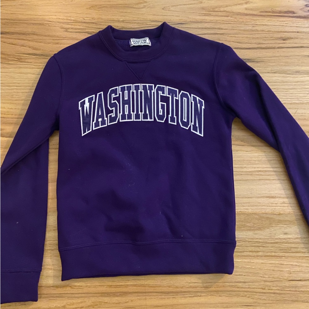 Embroidered Washington Huskies Crewneck